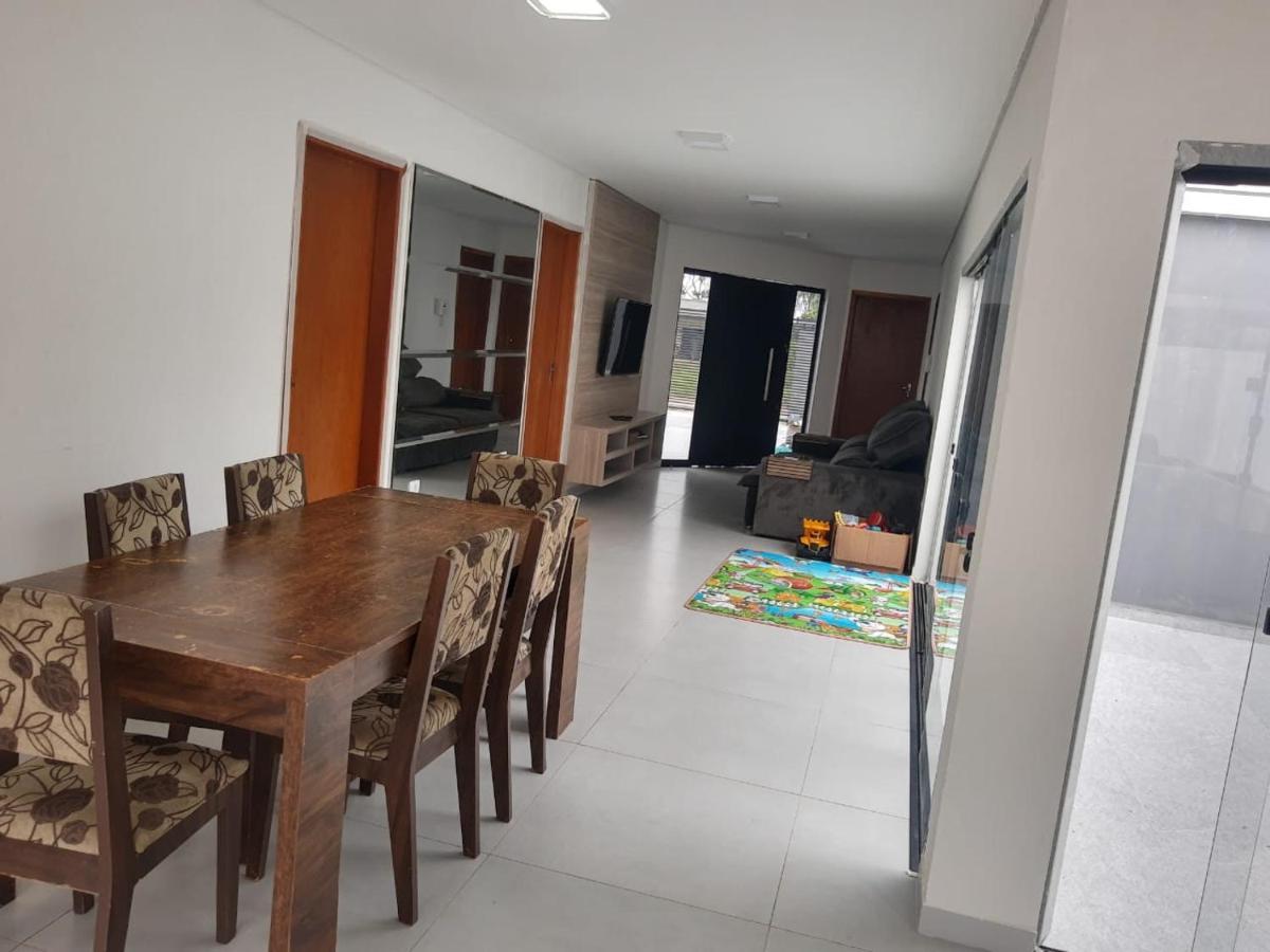 Casa ampla e espaçosa a 200m do mar! Guaratuba Extérieur photo